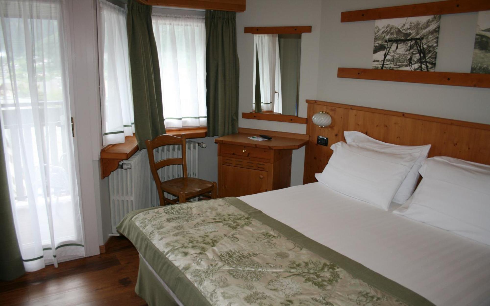 Hotel Larice Bianco Bormio Pokój zdjęcie