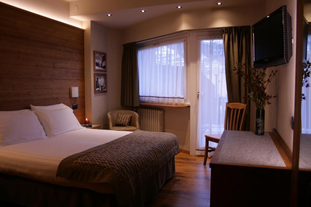 Hotel Larice Bianco Bormio Pokój zdjęcie